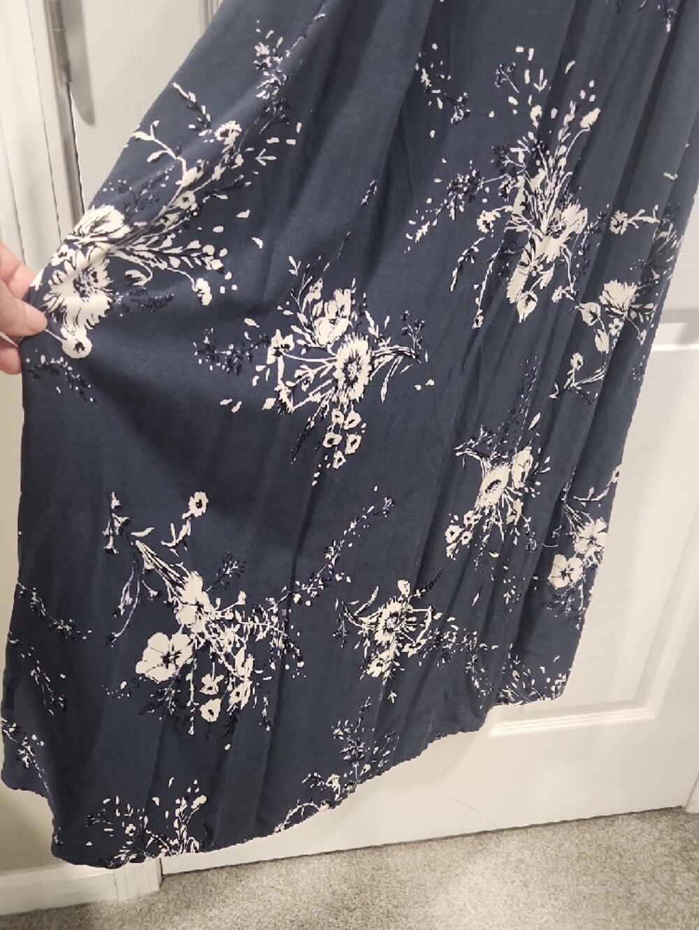 Maurices Navy Floral Puff-Sleeve Midi Dress with Ruched Bodice - Picture 5 of 7